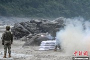 梦见游泳西藏军区某部高原峡谷实弹射击 锤炼实战能力